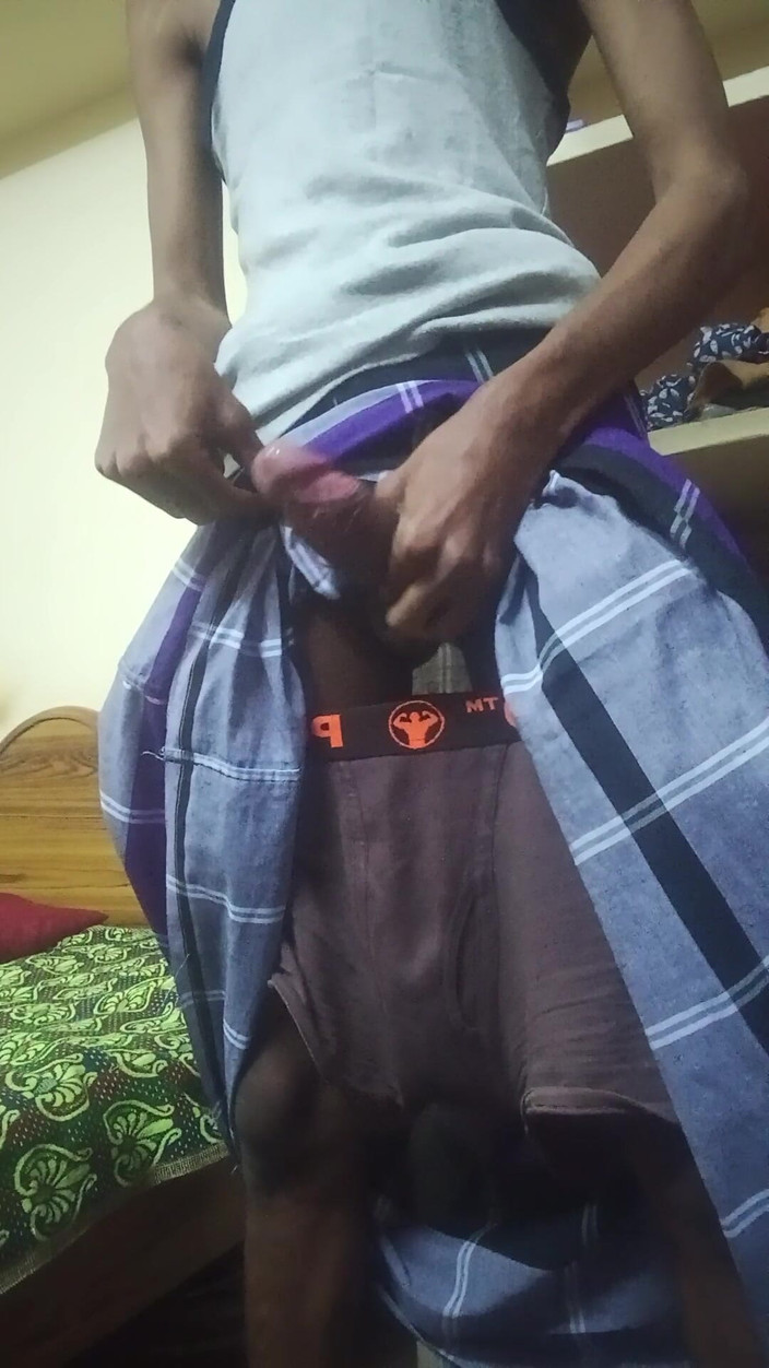 Shadow Guy: Desi Teen Boy Cumshot and Jerk off in Home.