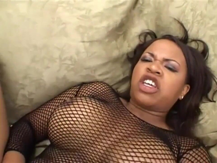 Africans Orgasm: Seks bertiga keras untuk ratu eboni