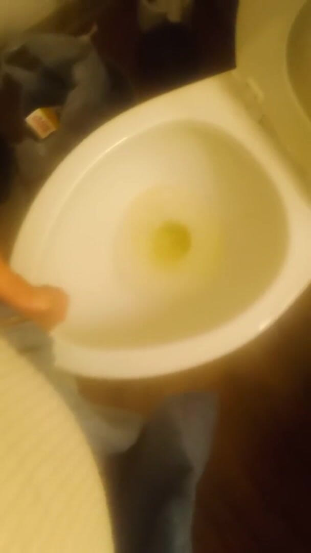 JG Risk: Pissing compilation video
