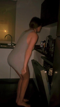 I Accidentally Saw My Stepmom Without Panties at Night in the Kitchen