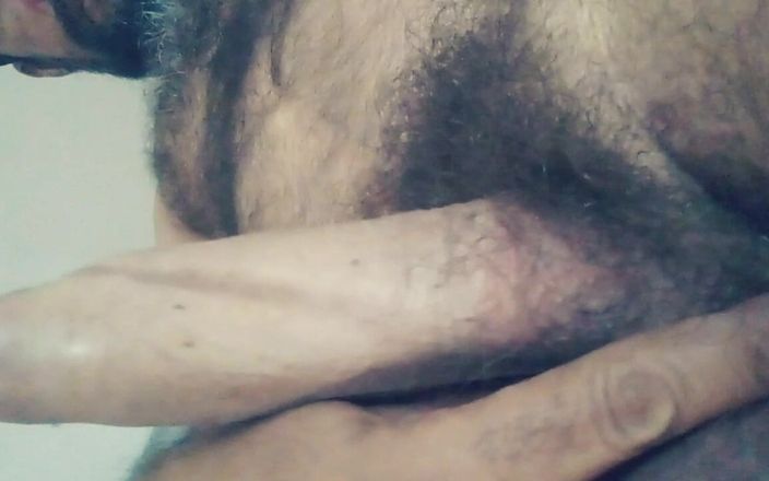 Hairy stink male: 只是 1 相机