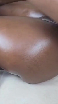 Sexy zapařená trojka se dvěma nejlepšími přáteli