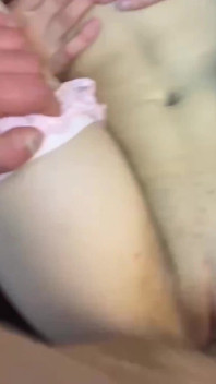 巨乳の完璧な女の子が喜びでファックする