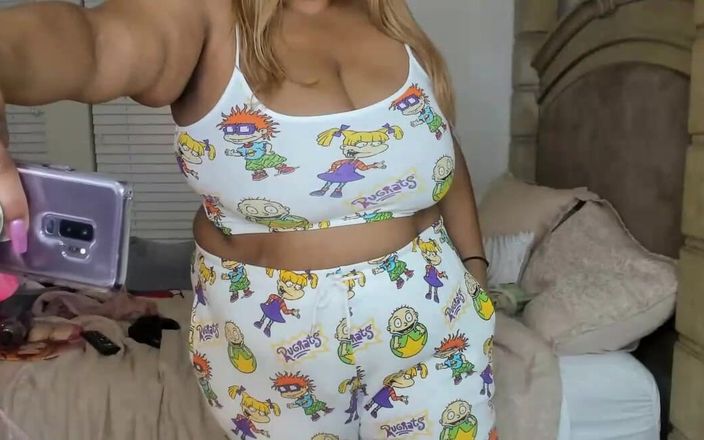 Josie4yourpleasure: Stream rozpoczął 13.09.2020 01:55 Hai! Bawmy się dobrze!