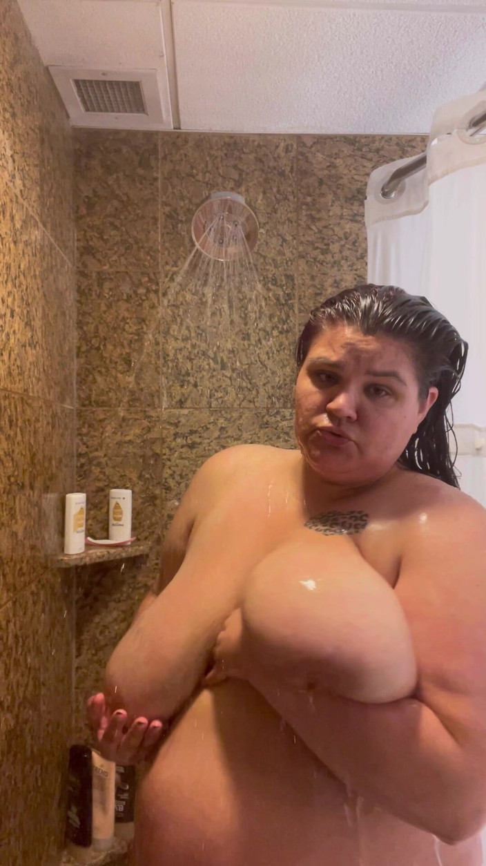 Raven Belle: Ganz natürliche bBW-dusche