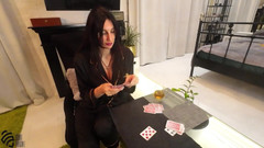 LizaVirgin: Hraní karet se sexy macechou