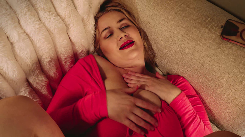 JessieHH: Podkradanie się na mamusi 4K