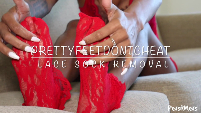 PedsRMeds: Prettyfeetdontcheat 레이스 양말 제거