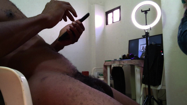 Uncut lil midget & Latina freaky friends: Bts - pOV oben nach unten halsfick