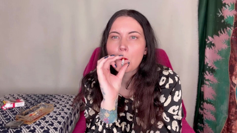 MissFFW: Miss ffw穿着Summery连衣裙抽烟