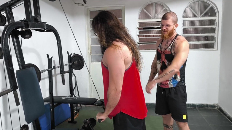 carmonaoficial: 타우바테의 바이킹과 체육관에서 만남