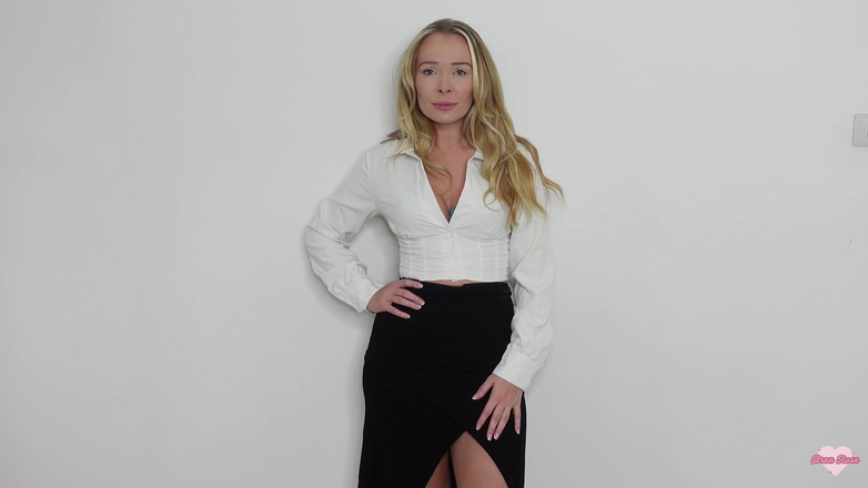 Brea Rose: Ředitelka se tě posměšně a dává JOI