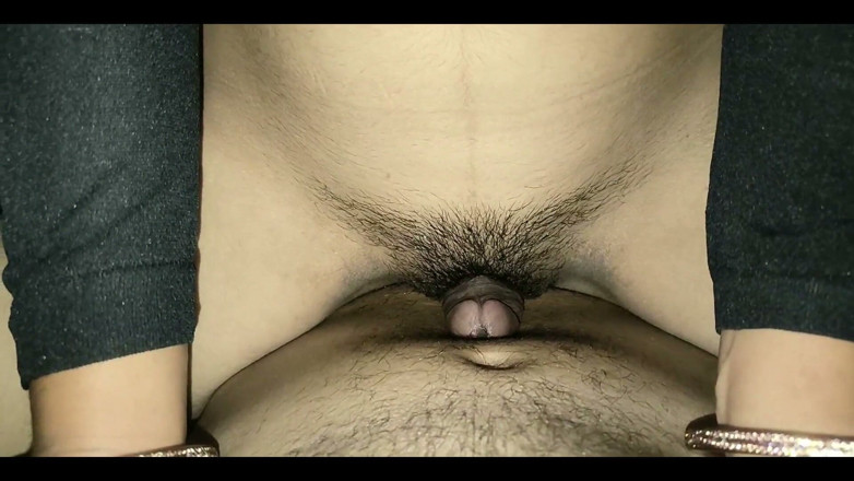 Robbie Dia: Nisha Bhabhi Sat on My Penis and Quenched the Thirst...