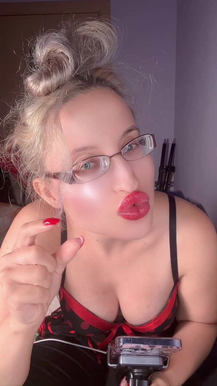 FinDom Goaldigger: Rony 한심한 자지 등급