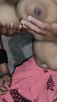 Satul indian bhabhi sex cu dimensiuni mari se bucură de desi Tarch clipuri sexuale savurate Bihar Light