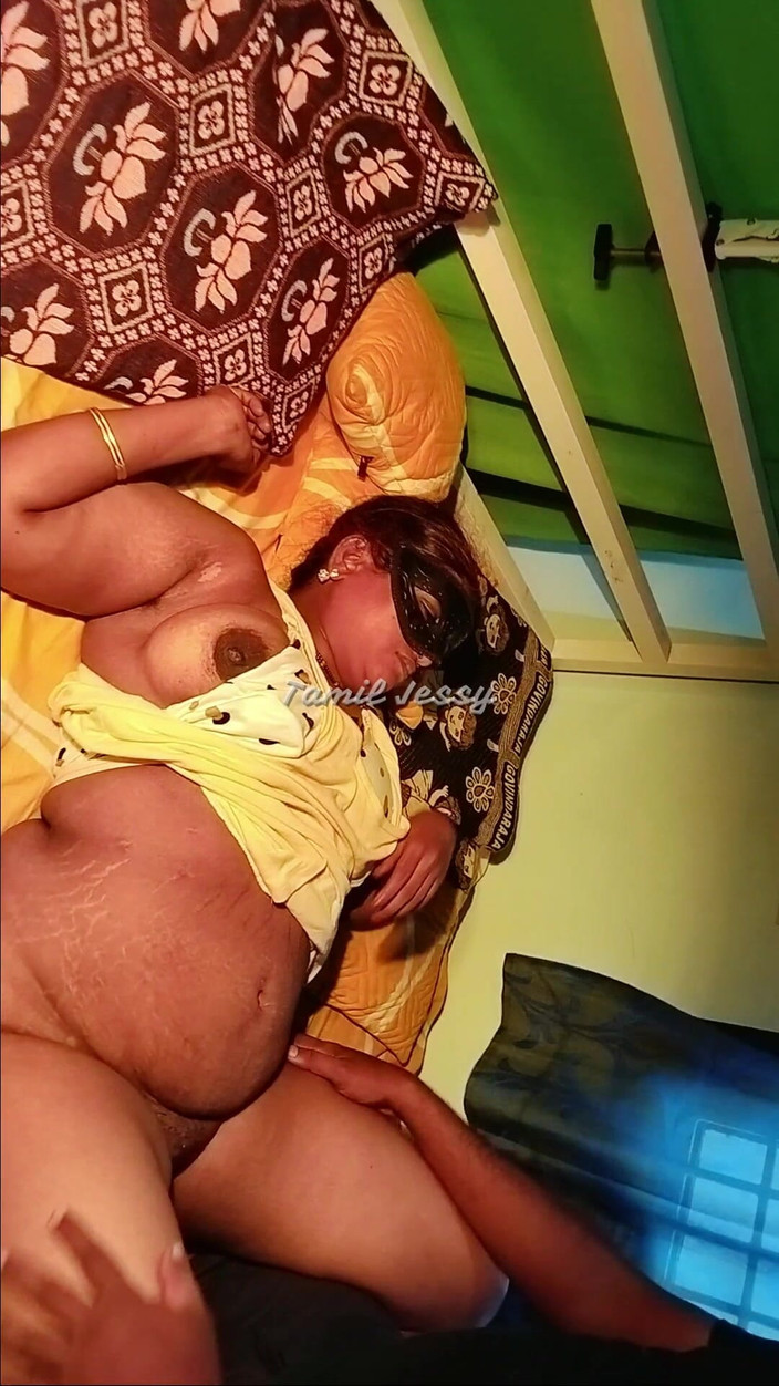 Tamil Jessy: Foda-se, bebê