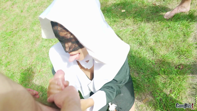 Cumbizz: Dutch Teenie Nun Dogging Bukkake Splash - Outdoor Cum Bath