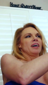 Sexy lesbians Hayden Hawkens and Alana Rains lick their old neighbor Alexa Styles