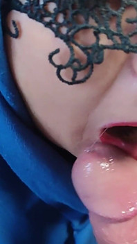 Maske içinde oral
