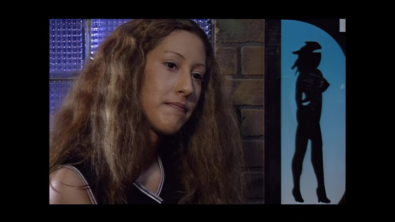 Pornobello: Une Jeune Fille Sexy Baise Fort Dans Le Métro