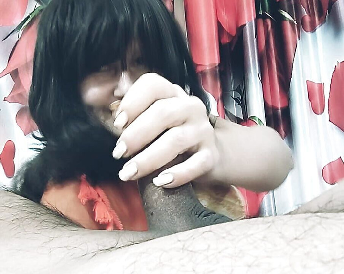 Bolly Karma: Please put your big cock in my mouth