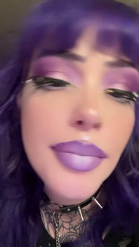 Pretty Face & a Fat Ass