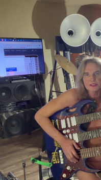 Lizzy Yum Vintage and Behind the Scenes Interviews Exclusive Interview #7