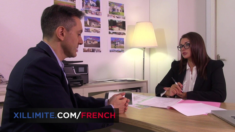 French girls at work: Anna Polina sex dur la serviciu