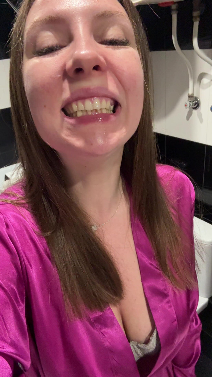 Hottie goddess: Ng ludah pagi-pagi