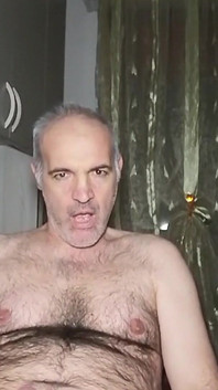 Senin için uzun bir sperm fışkırtıyor aşkım