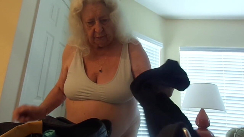 BBW nurse Vicki adventures with friends: Sexy Dutch Girl Blonde Now 84 and Still Beautiful Dresses and...