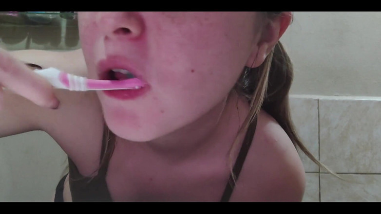 RavenHearth666VIP: Moje rutina, když se poprvé probudím.