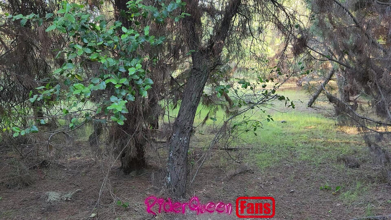 Riderqueen BBW Step Mom Latina Ebony: Riderqueen Alone, Venku, Fan videa