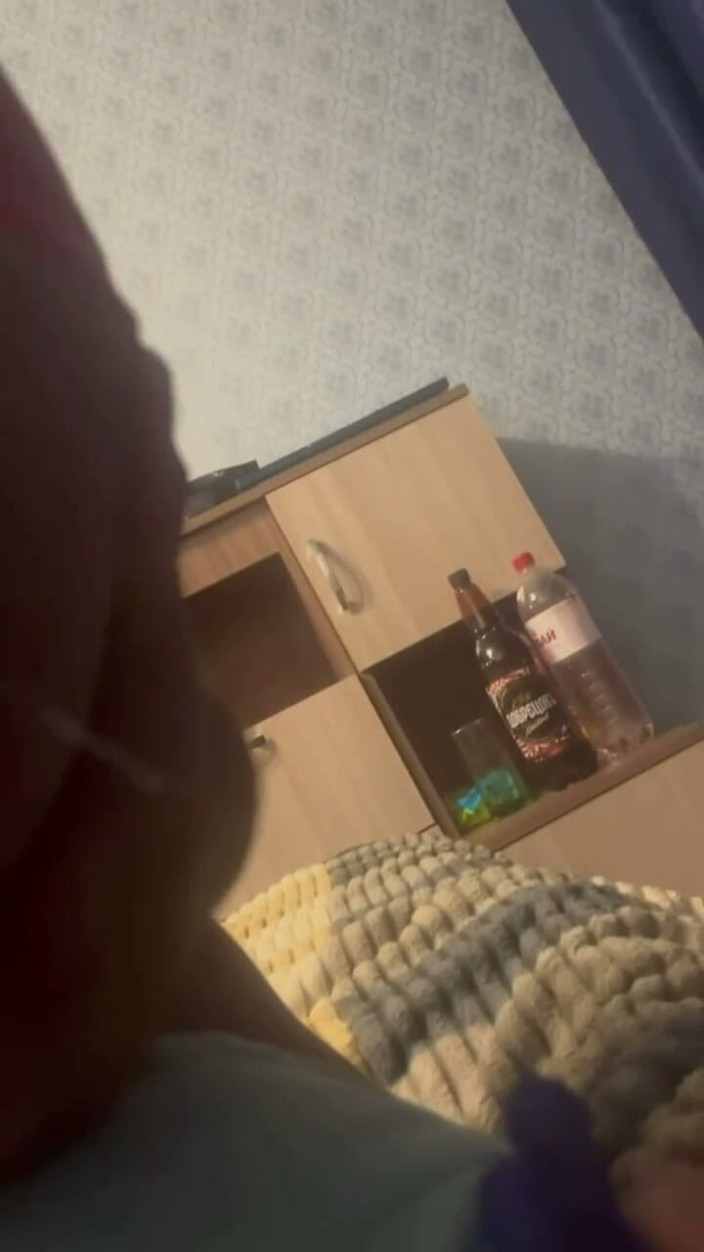hot_bears_rus: Fucked My Ass with a Carrot