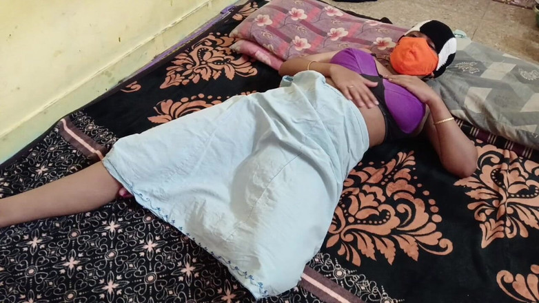 Mami4711: Punda Koothiyela siêu lớn tay trong tinh