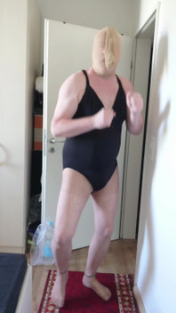 Funny Dance in Body and Tights