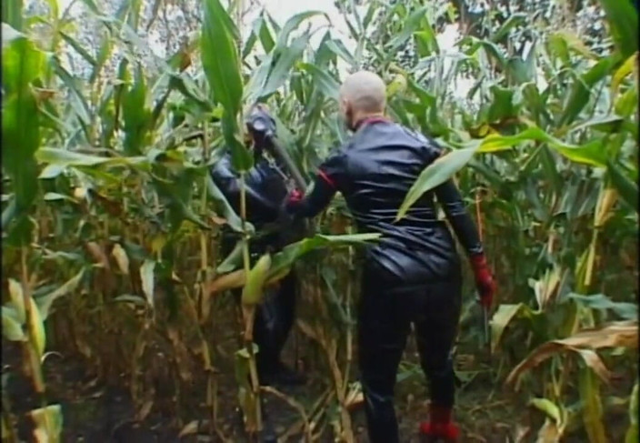Absolute BDSM films - The original: Menjilat pepek dalam pepek bertatah menghinakan