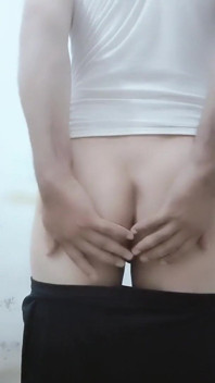 Desi Pakistani Pashan Boy Showing His Beautiful Ass
