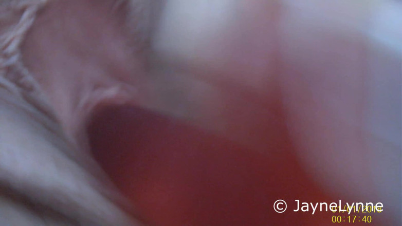 Jayne Lynne: Plezier in het bubbelbad