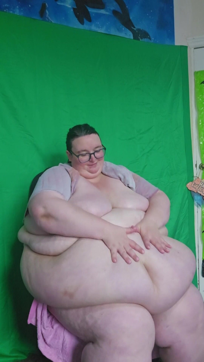 SSBBWLadyBrads: एसएसबीबीडब्ल्यू क्रीम के साथ वसा शरीर की मालिश