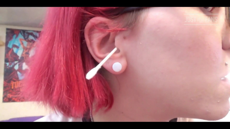 FondaDix: Deep Ear Cleaning
