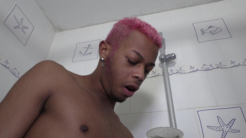 Gaybareback: French twink fucked by 2 big cock