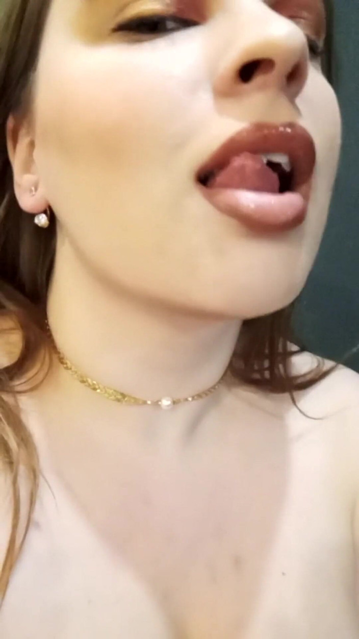 3LINDSEY3: Playful