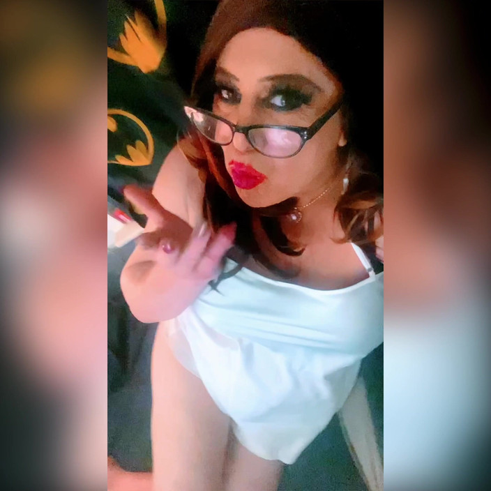 Krissy Sweets: Travestiet Krissy Sweets sexy vuile praat compilatie