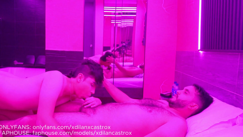 Dilan Castro: かわいいゲイのイケメンが生ハメでグラインダーデートのチンポ中出し