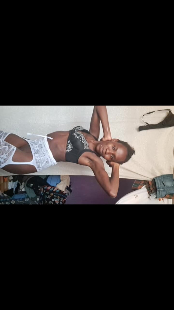 Solo Austria: Tanec a třesení zadku ebenové pearl keysha