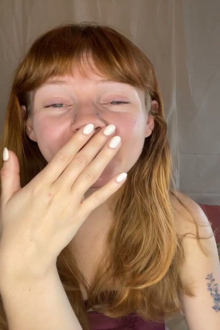 Goddess Krystal: Bana göstermek ister misin?