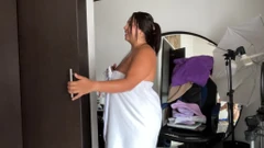 Khoe ngực to và cặp mông to khỏa thân bbw