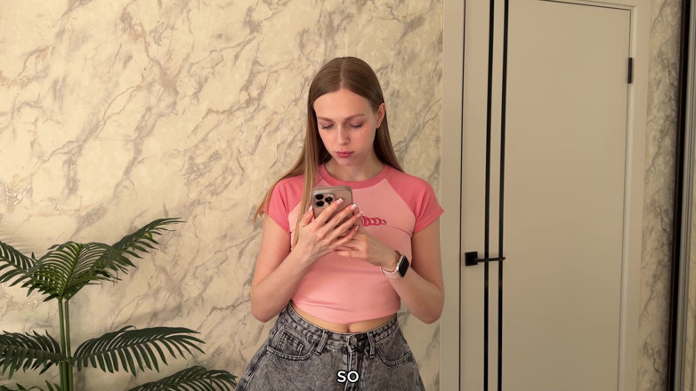 Arisha Mills: Mijn Stiefzus Bleek Een Hoer Van Onlifans Te Zijn. Seks...