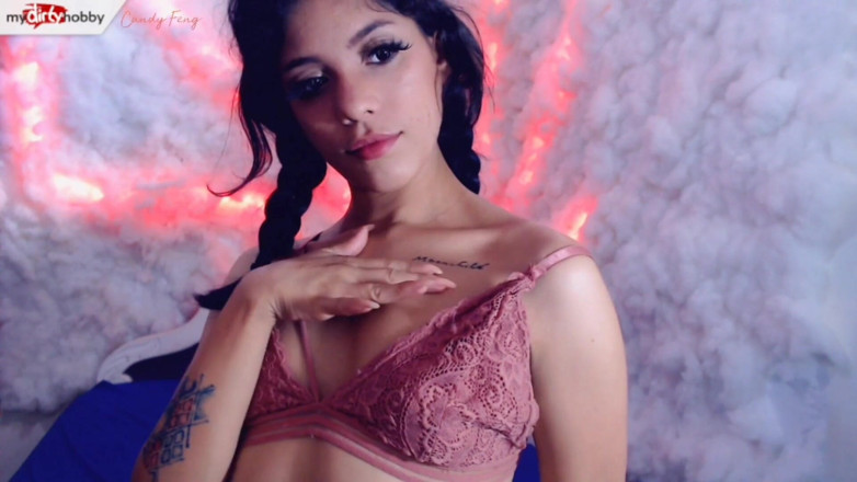 Candy Feng: Tato Berlumur Minyak